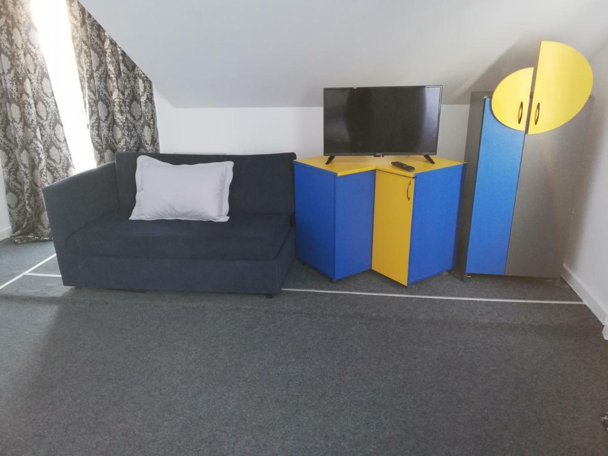 Pensiunea La Safari Targu Neamt Luaran gambar