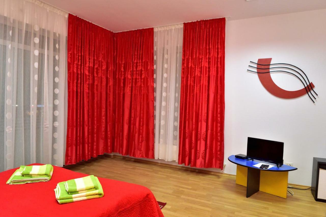 Pensiunea La Safari Targu Neamt Luaran gambar